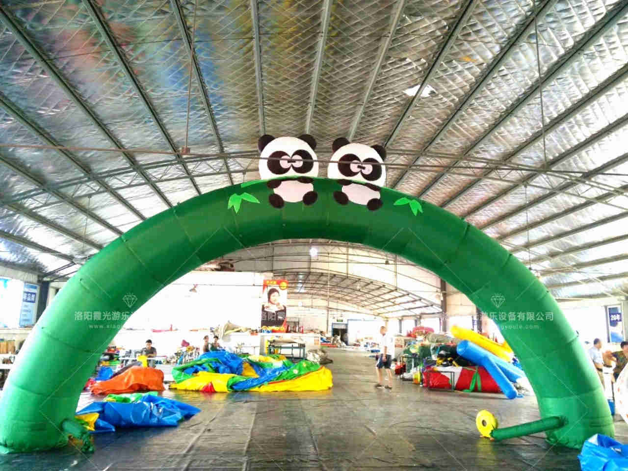 阳江熊猫喷绘拱门